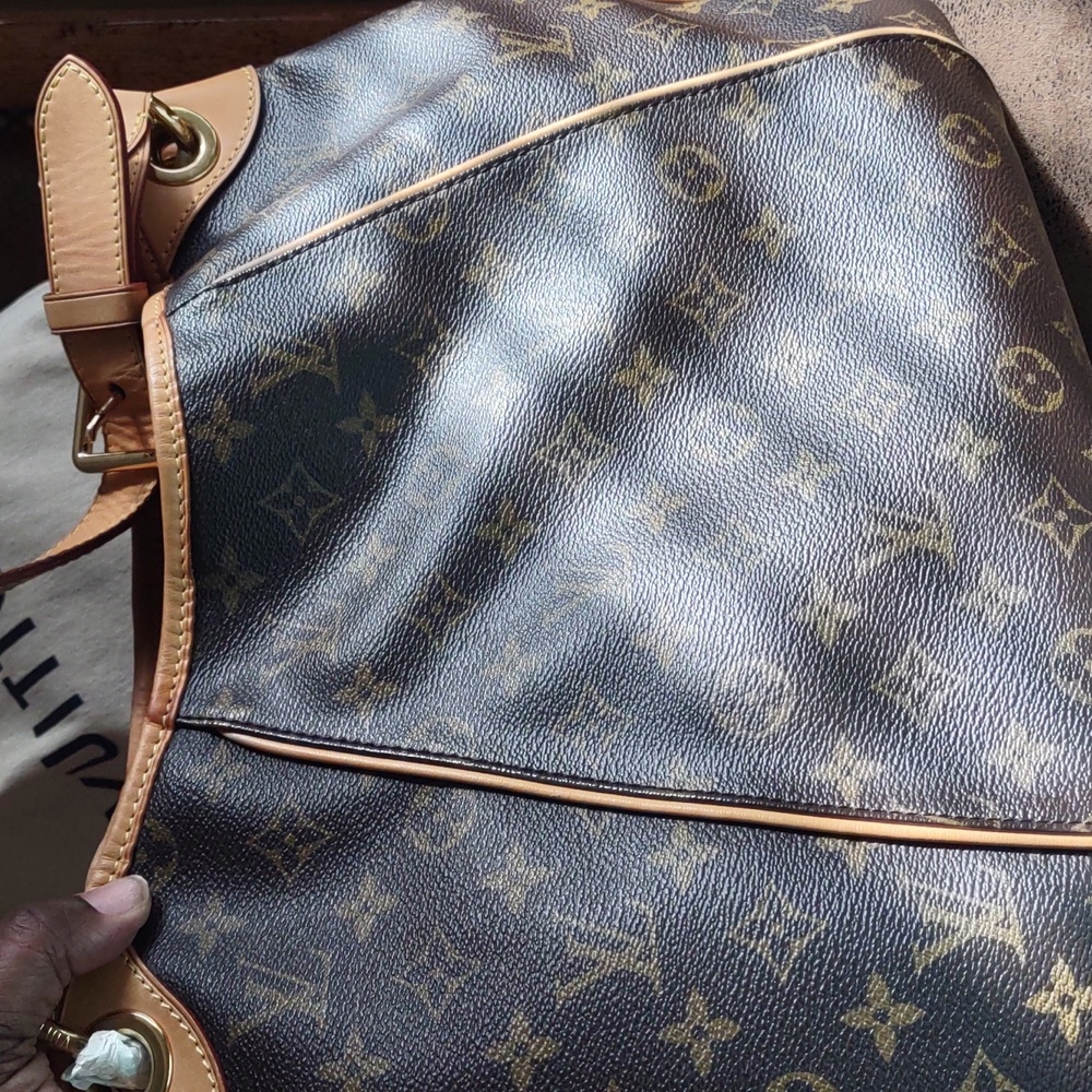 AUTHENTIC LOUIS VUITTON GALLERIA PM - Picture 8 of 17